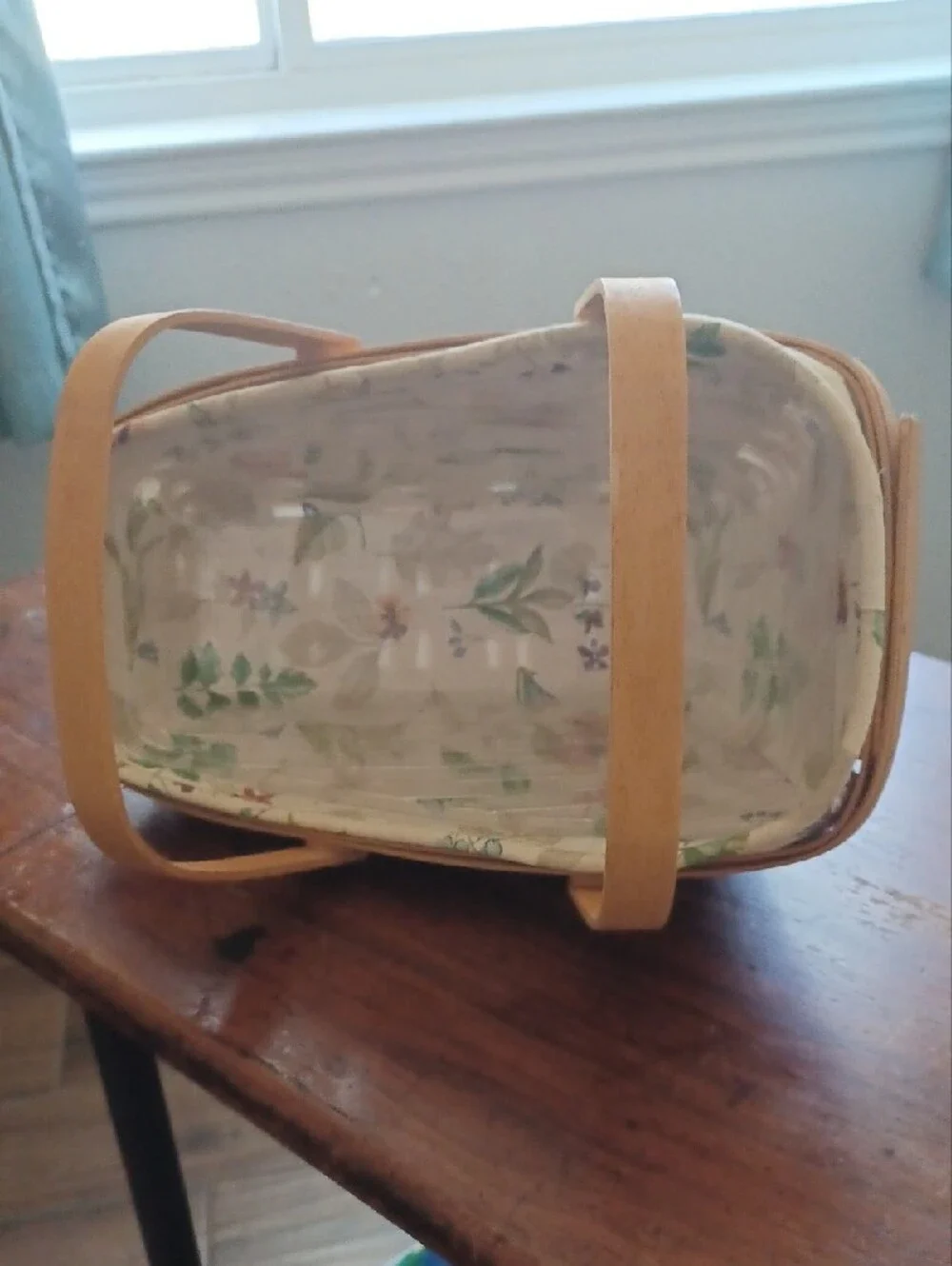 Longaberger Floral-Lined Woven Basket in Cream and Green